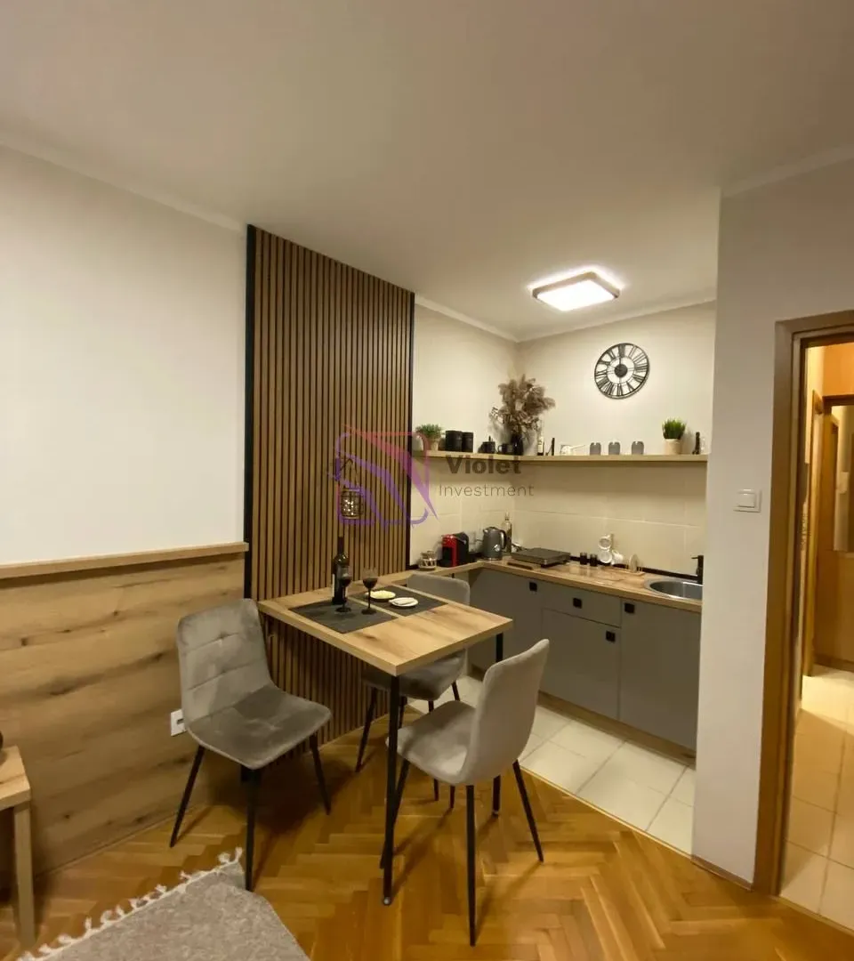 Sale, house, 21m², Blok 6, Podgorica