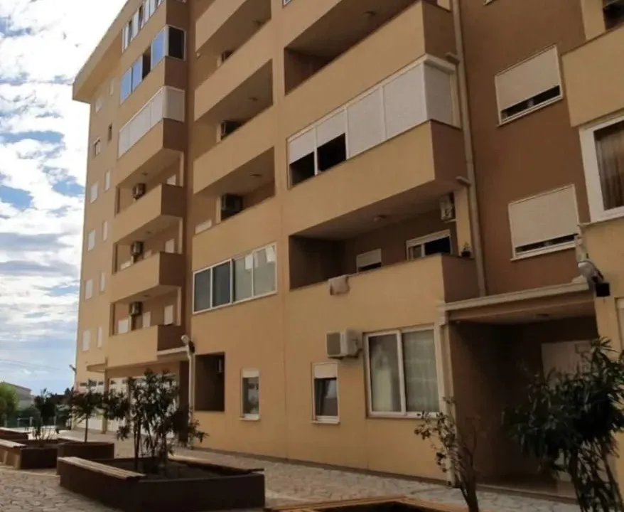Sale, one bedroom apartment, 50m², Zeleni Pojas, Bar