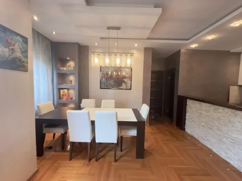 Izdavanje, četvorosoban stan, 97m², Zvezdara Sve Podlokacije, Beograd - image 5