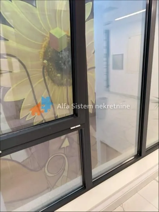 Rent, four bedroom apartment, 106m², Novi Beograd Blok 65, Novi Beograd Sve Podlokacije