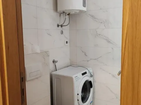 Izdavanje, garsonjera, 26m², Bulevar Evrope, Novi Sad Sve Podlokacije - image 5