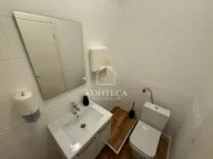 Izdavanje, poslovni prostor, 40m², Centar, Tivat - image 4