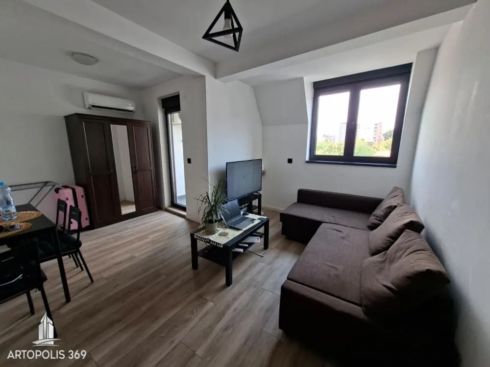Rent, two bedroom apartment, 41m², Uciteljsko Naselje, Zvezdara Sve Podlokacije