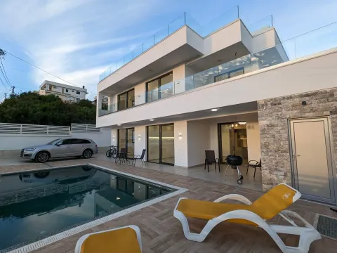 Prodaja, kuća, 365m², Utjeha, Bar - image 9