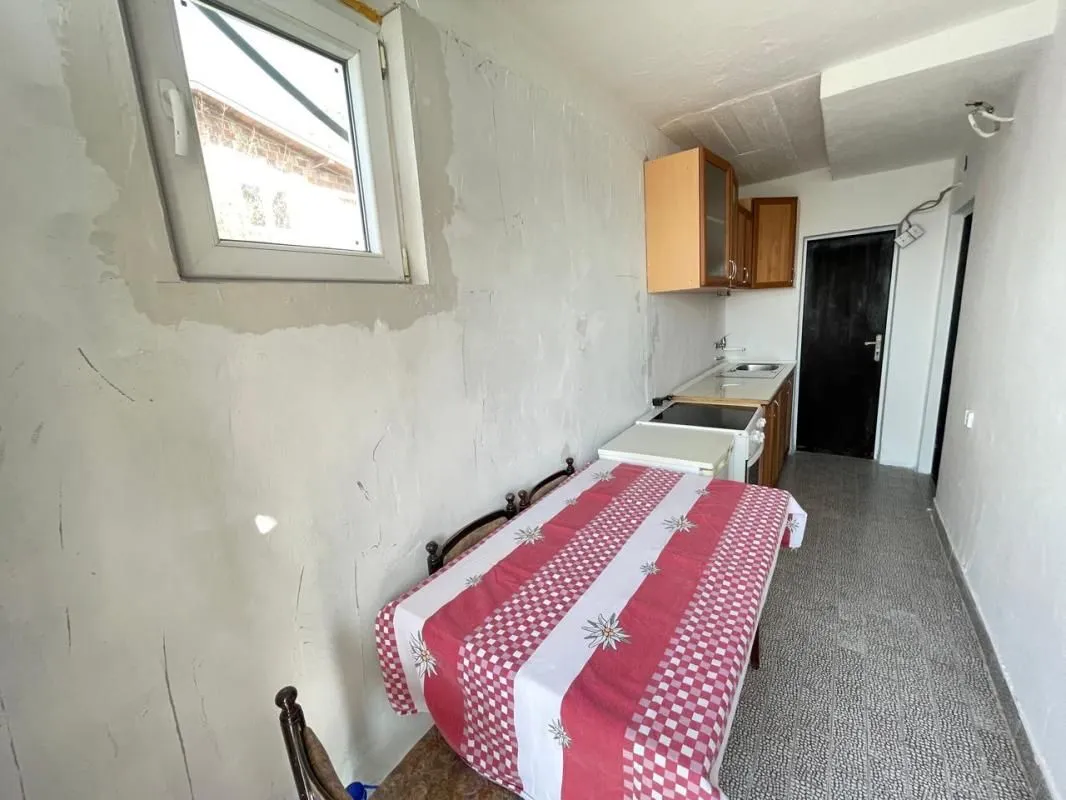 Prodaja, četvorosoban stan, 95m², Sutomore, Bar