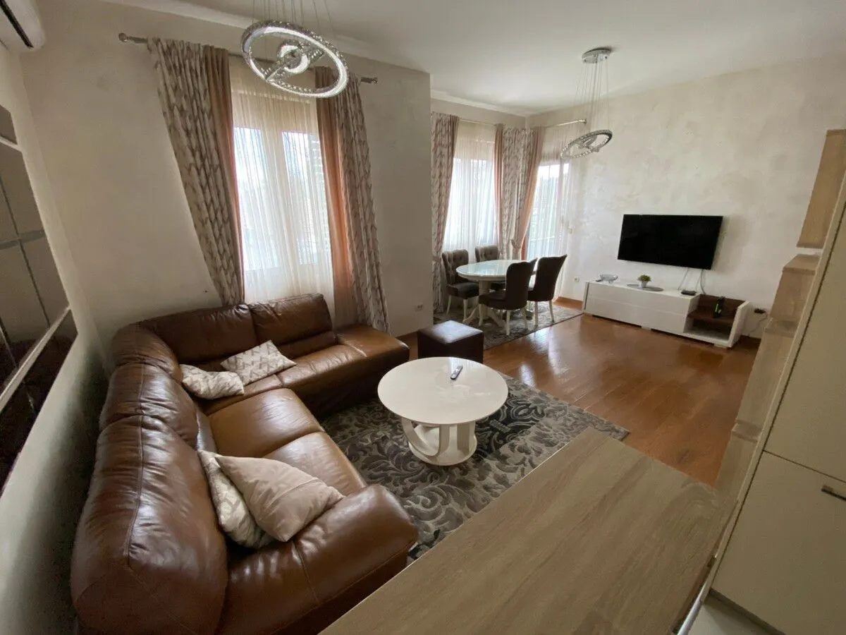 Rent, three bedroom apartment, 86m², Stara Varoš, Podgorica