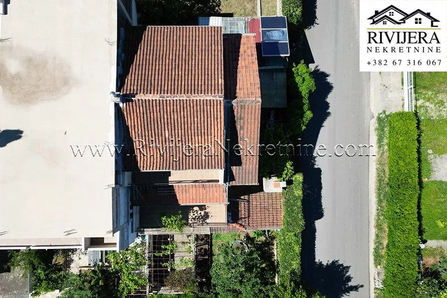 Sale, house, 250m², Radovići, Tivat