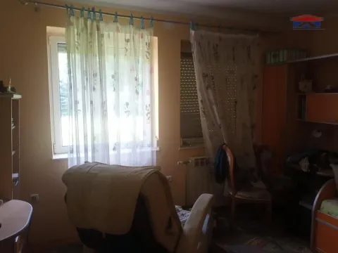 Sale, house, 250m², Petrovaradin, Novi Sad - image 5