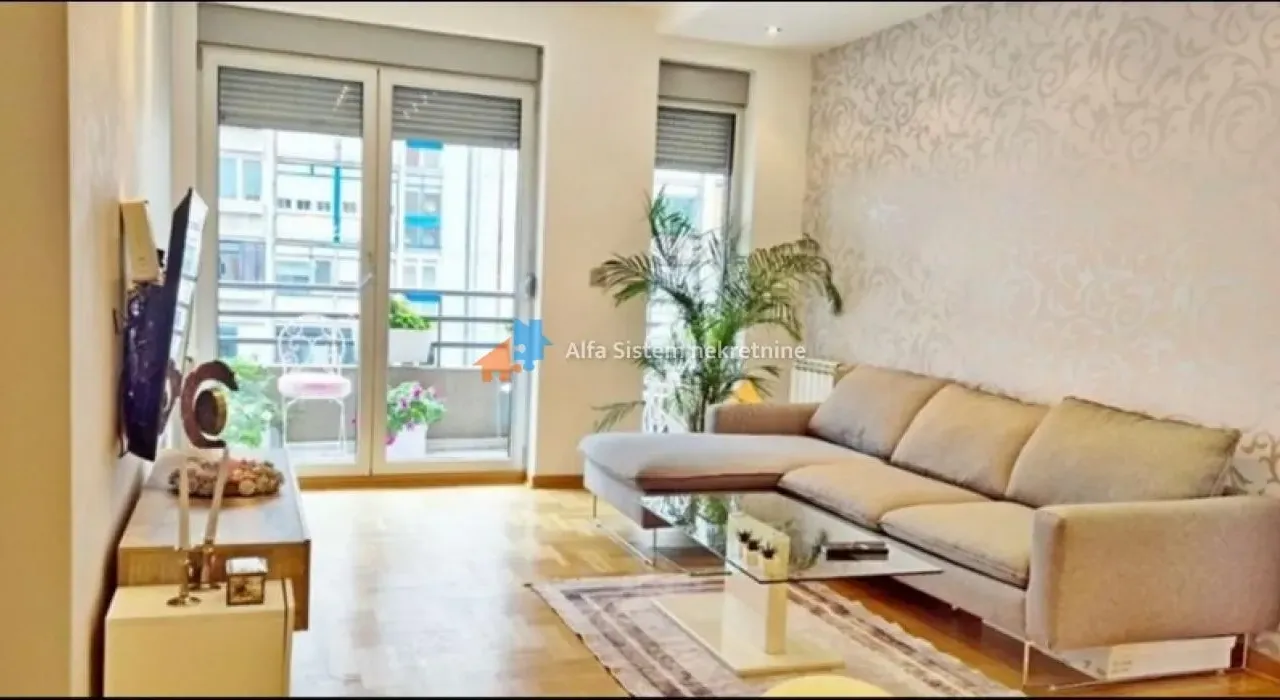 Rent, two bedroom apartment, 54m², Vračar Sve Podlokacije, Beograd
