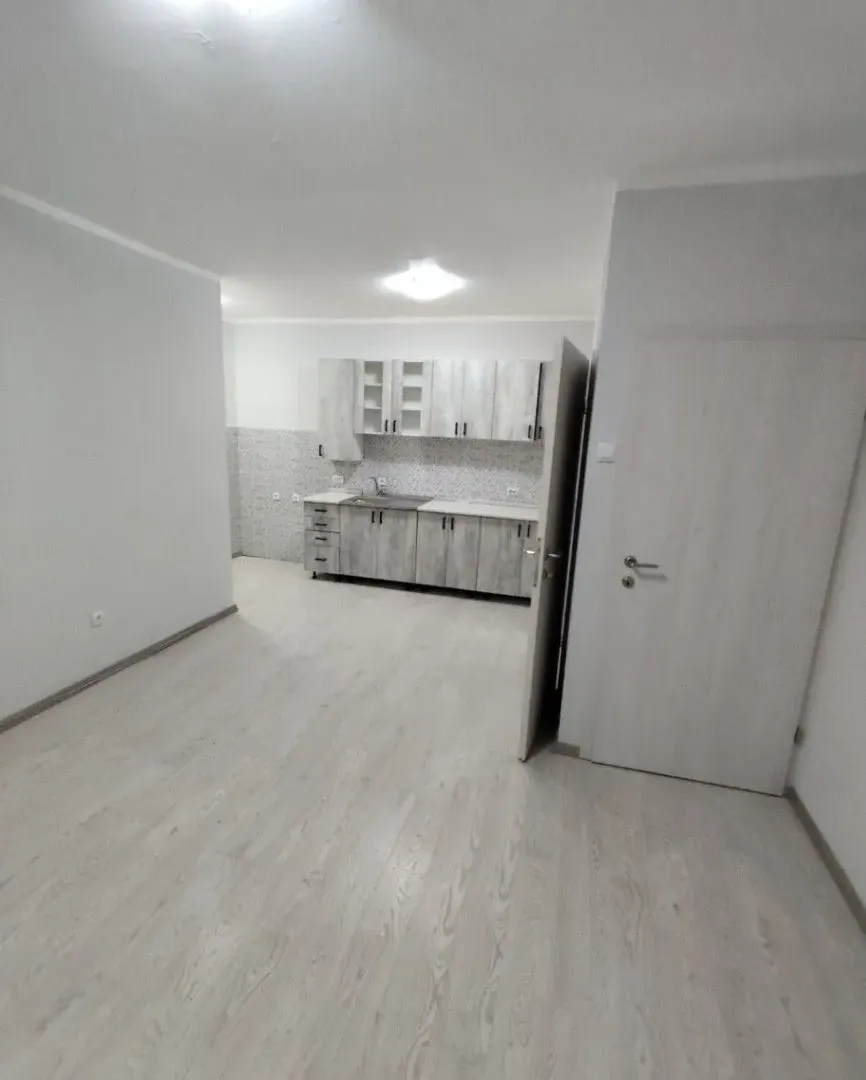 Izdavanje, poslovni prostor, 45m², Preko Morače, Podgorica