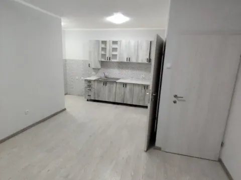 Rent, office space, 45m², Preko Morače, Podgorica