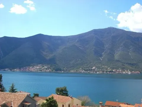 Prodaja, trosoban stan, 108m², Dobrota, Kotor - image 16