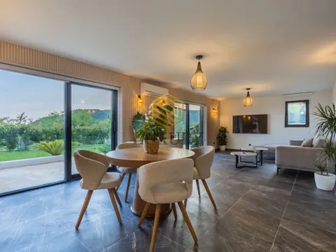 Rent, house, 300m², Markovići, Budva - image 7