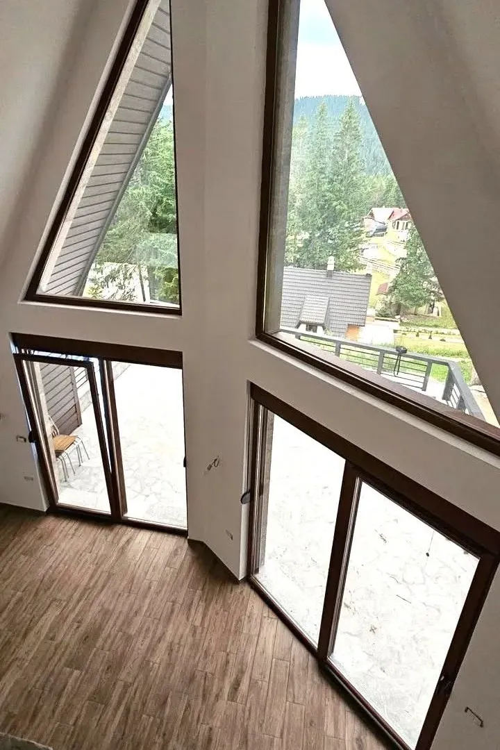 Prodaja, trosoban stan, 160m², Ivan Do, Žabljak