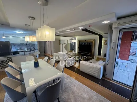 Izdavanje, četvorosoban stan, 150m², Novi Beograd Sve Podlokacije, Beograd - image 17