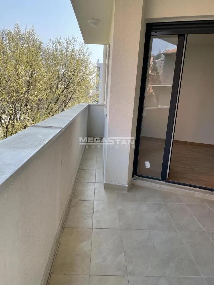 Sale, two bedroom apartment, 60m², Cvetkova Pijaca, Zvezdara Sve Podlokacije