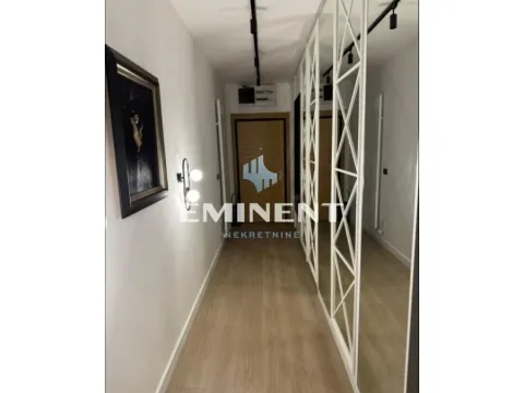 Izdavanje, trosoban stan, 76m², Dušanovac, Voždovac Sve Podlokacije - image 15