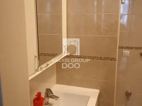 Izdavanje, poslovni prostor, 64m², Savski Venac, Beograd - image 3