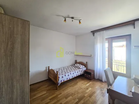 Rent, house, 200m², Tološi, Podgorica - image 17