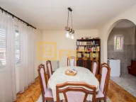 Izdavanje,  kuća, 270m2, Stari Aerodrom, Podgorica