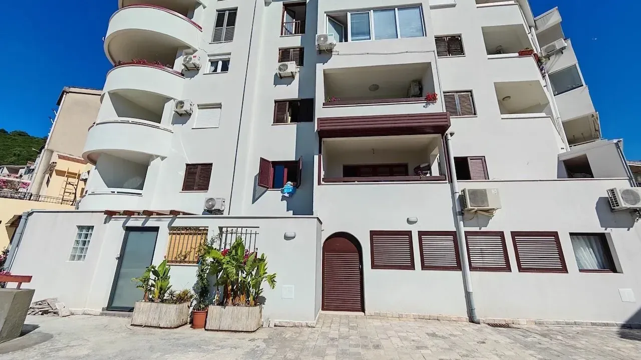 Sale, two bedroom apartment, 77m², Dubovica, Budva