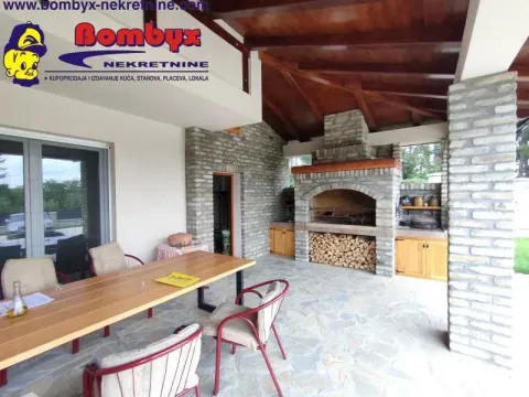 Prodaja, kuća, 300m², Sremska Kamenica, Petrovaradin - image 27