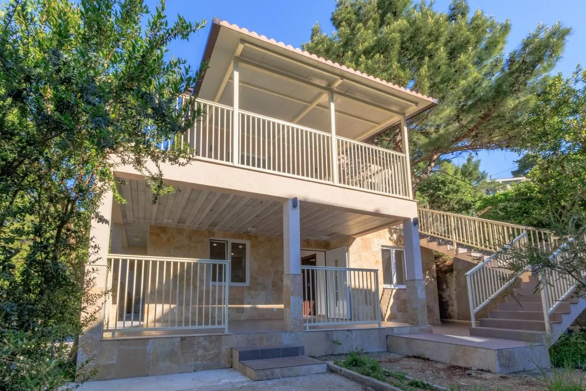 Sale, house, 123m², Šušanj, Bar