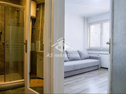 Rent, two bedroom apartment, 45m², Tašmajdan, Palilula Sve Podlokacije - image 15
