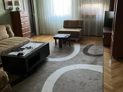 Prodaja, četvorosoban stan, 91m², Niš, Srbija
