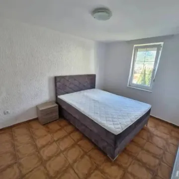 Prodaja, trosoban stan, 76m², Sutomore, Bar - image 4