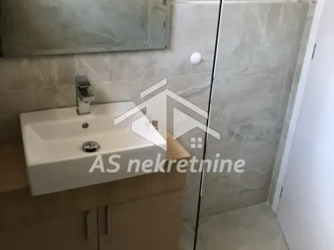 Izdavanje, kuća, 190m², Autokomanda, Voždovac Sve Podlokacije - image 13