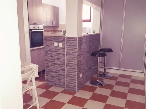 Prodaja, kuća, 617m², Šušanj, Bar - image 8