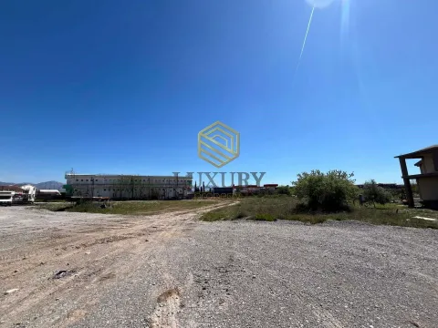 Rent, land lot, 5600m², Zeta, Podgorica - image 4