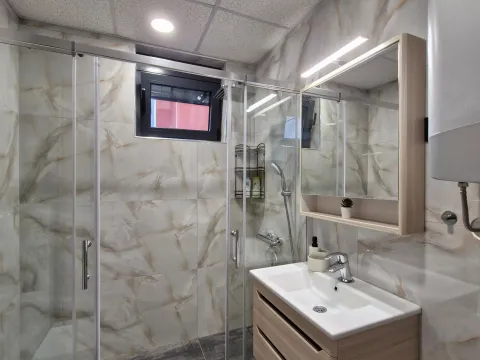 Daily-rent, one bedroom apartment, 34m², Centar, Vrnjačka Banja - image 9