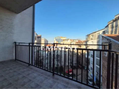 Rent, three bedroom apartment, 110m², Kalenić Pijaca, Vračar Sve Podlokacije - image 20