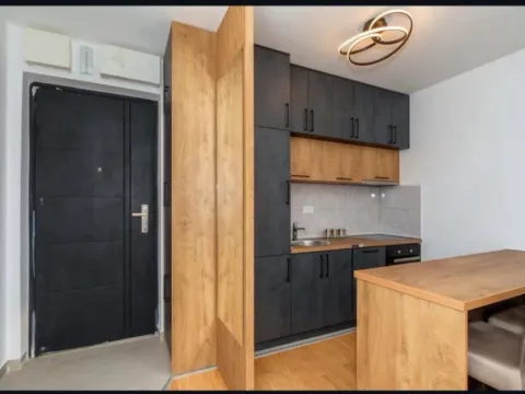 Prodaja, jednosoban stan, 40m², Centar, Bar - image 9