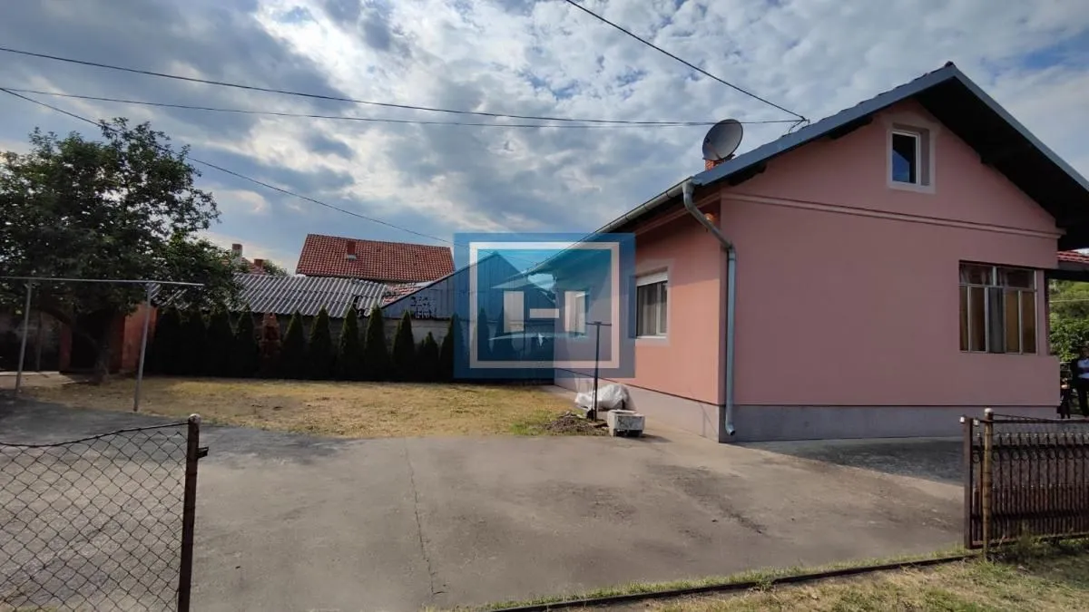 Sale, house, 82m², Batočina, Srbija