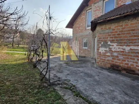 Sale, house, 312m², Novi Sad, Srbija - image 1