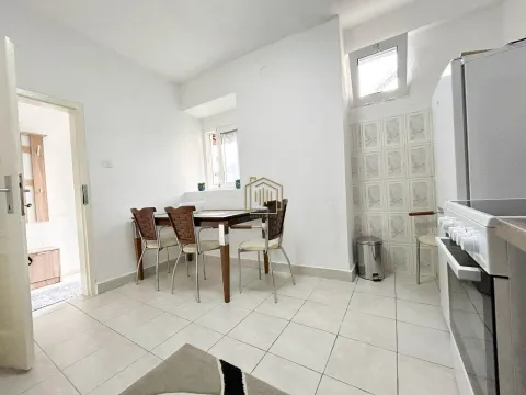 Izdavanje, jednosoban stan, 50m², Stara Varoš, Podgorica - image 6