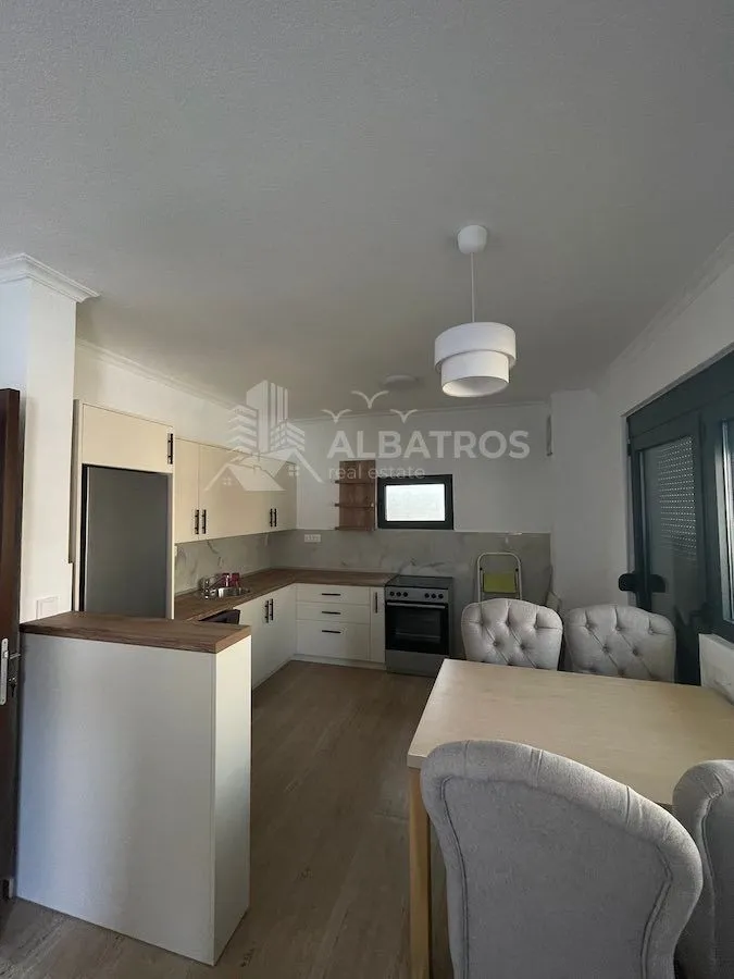 Rent, two bedroom apartment, 104m², Polje, Bar