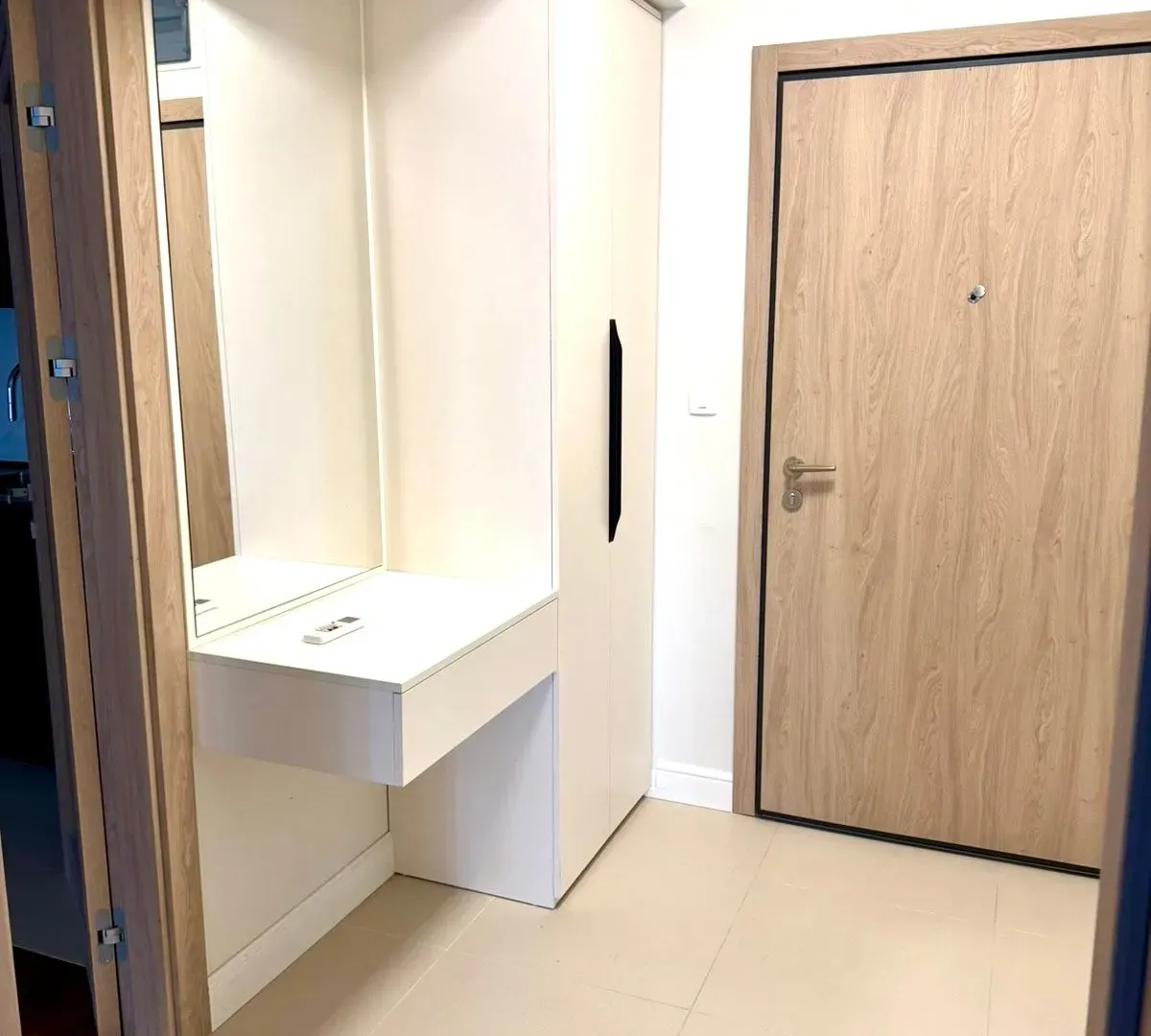 Izdavanje, jednosoban stan, 52m², Master Kvart, Podgorica
