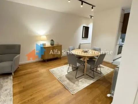 Izdavanje, trosoban stan, 65m², Kalenić Pijaca, Vračar Sve Podlokacije - image 6
