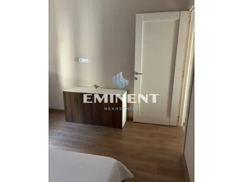 Rent, three bedroom apartment, 85m², Lekino Brdo, Voždovac Sve Podlokacije - image 9