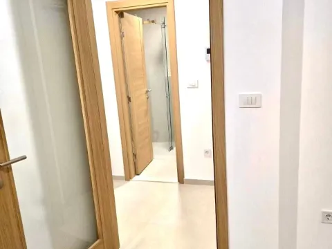 Rent, one bedroom apartment, 47m², New City, Podgorica - image 4