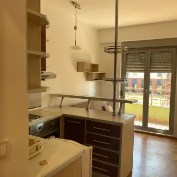 Rent, studio apartment, 25m², City Kvart, Podgorica - image 5