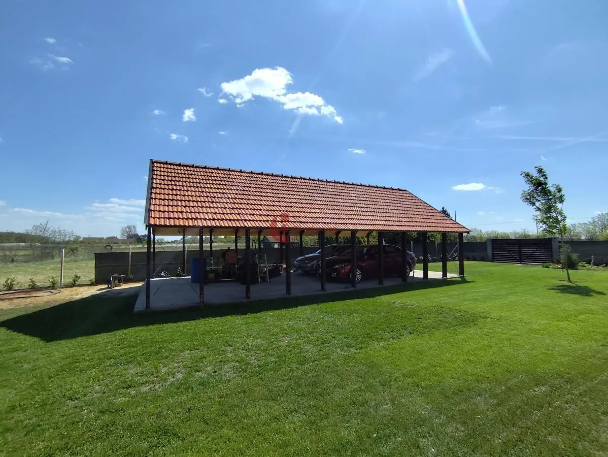 Prodaja, kuća, 163m², Bački Vinogradi, Subotica
