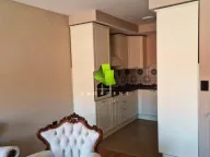 Izdavanje, četvorosoban stan, 110m², Medijana, Niš - image 2