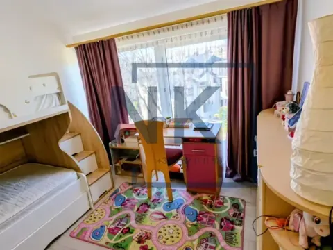 Izdavanje, trosoban stan, 130m², Vranići, Podgorica - image 9