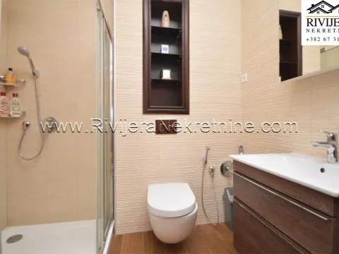 Sale, two bedroom apartment, 78m², Škaljari, Kotor - image 9