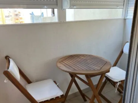 Izdavanje, dvosoban stan, 60m², Centar, Bar - image 10